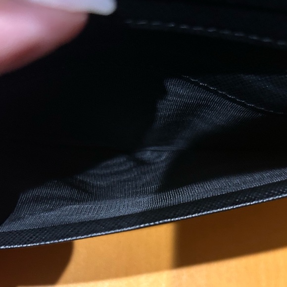 Women’s Prada Wallet - Picture 7 of 11